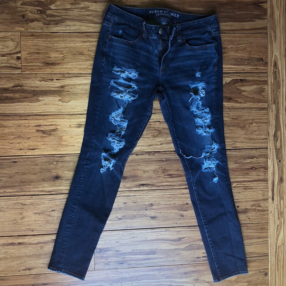 Women’s American Eagle Jeans